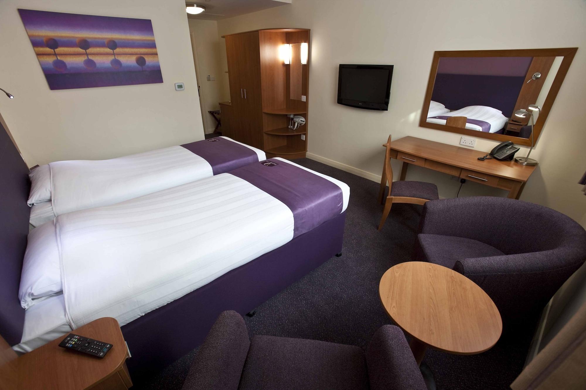 Premier Inn Dubai Silicon Oasis Exteriör bild