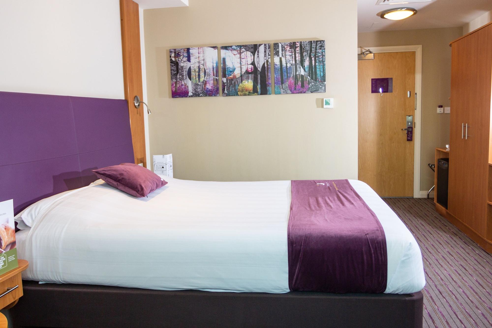 Premier Inn Dubai Silicon Oasis Exteriör bild