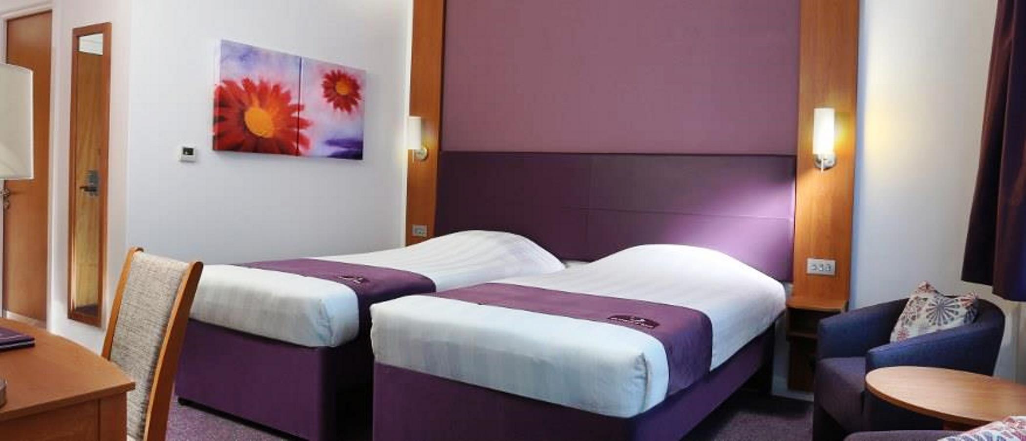 Premier Inn Dubai Silicon Oasis Exteriör bild