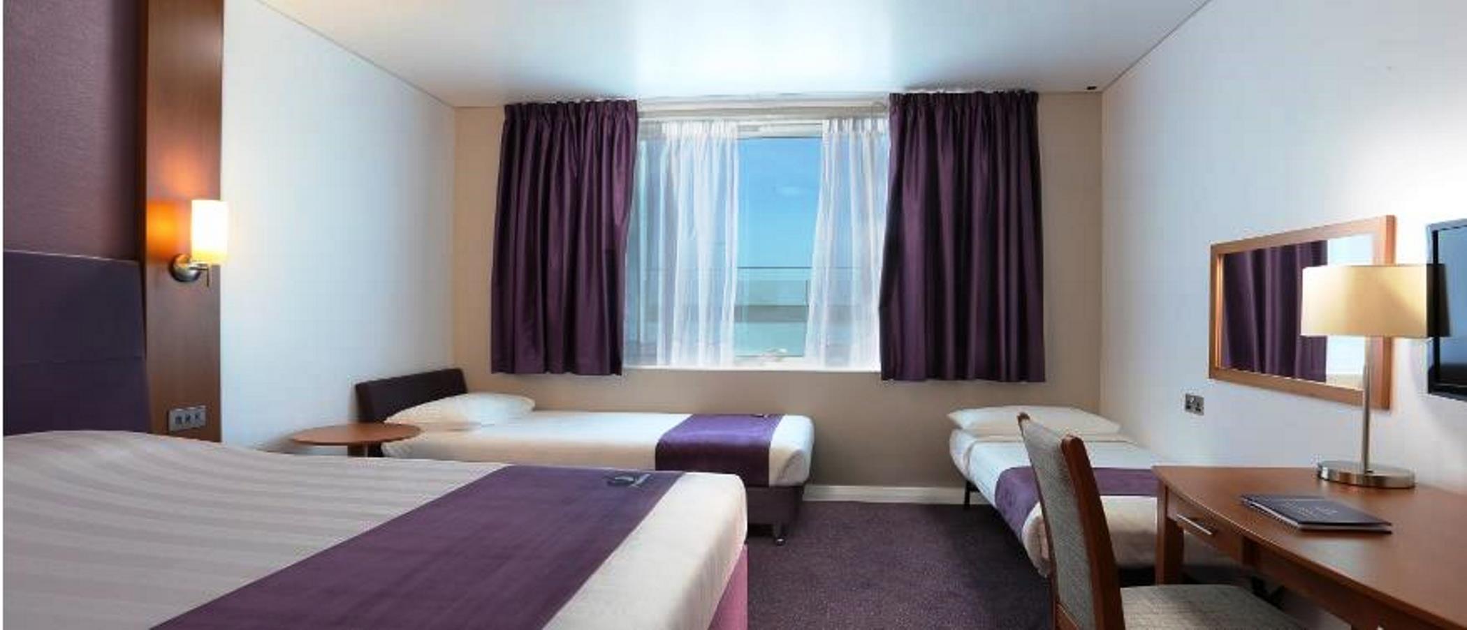 Premier Inn Dubai Silicon Oasis Exteriör bild