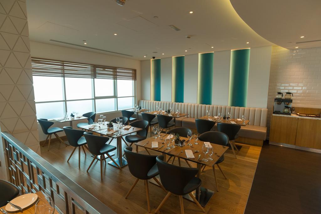 Premier Inn Dubai Silicon Oasis Exteriör bild
