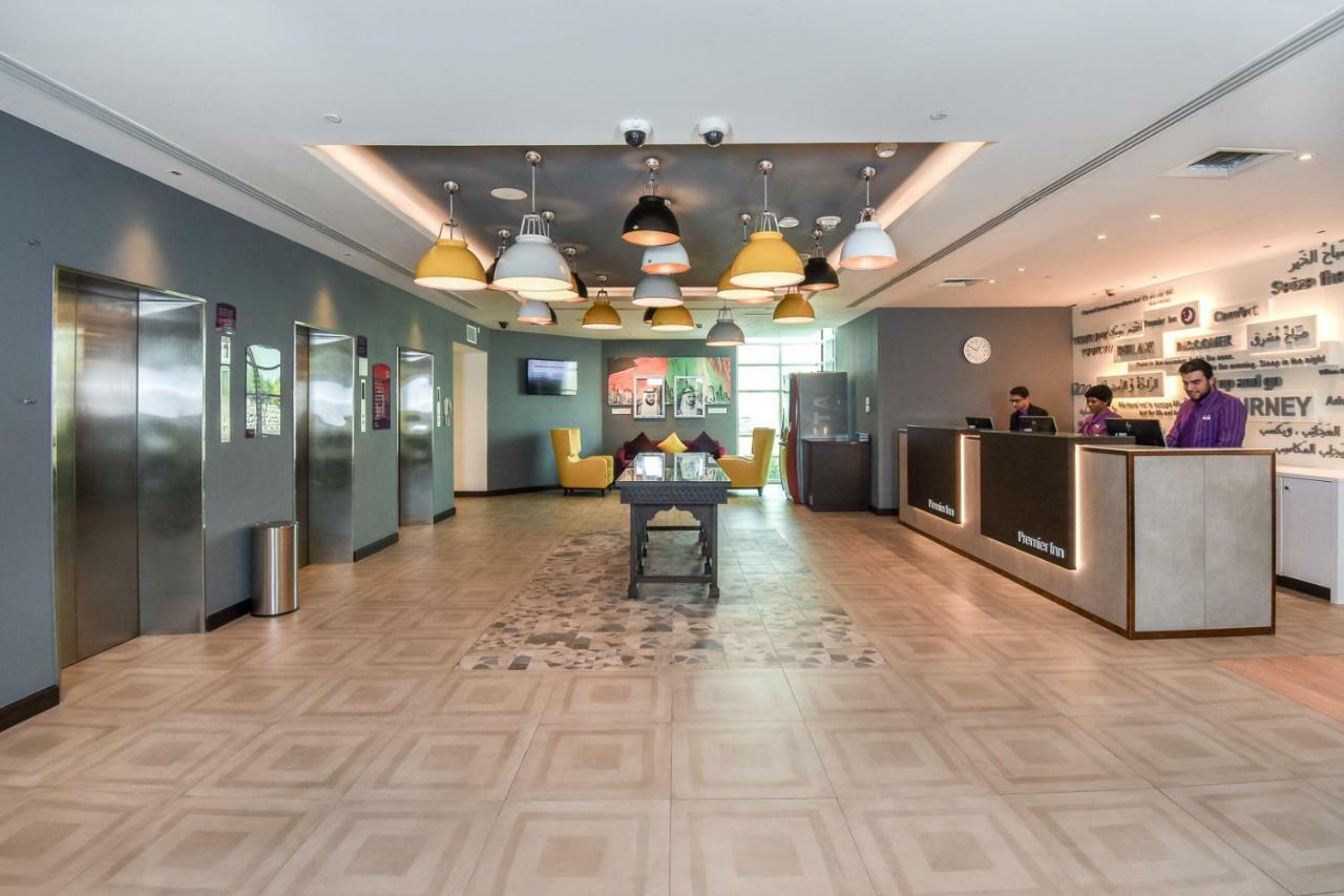 Premier Inn Dubai Silicon Oasis Exteriör bild