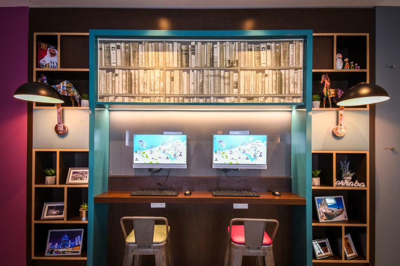 Premier Inn Dubai Silicon Oasis Exteriör bild