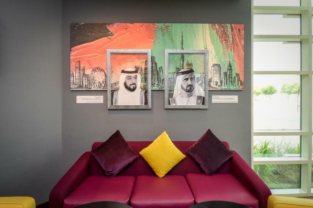 Premier Inn Dubai Silicon Oasis Exteriör bild